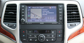 UCONNECT JEEP 2011